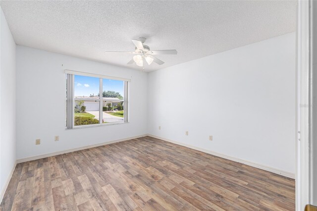 17068 SE 96th Chapelwood Cir, The Villages, FL 32162 - photo 24