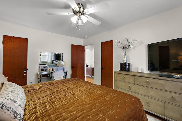 30 E Key Ave, Eustis, FL 32726 - bedroom featuring a ceiling fan