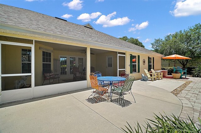 397 Anderson Dr, Tavares, FL 32778 - view of patio with outdoor dining space and a ceiling fan