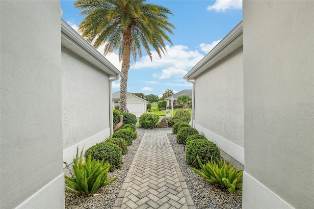 1521 Southport St, The Villages, FL 32162 - view of side of property with stucco siding