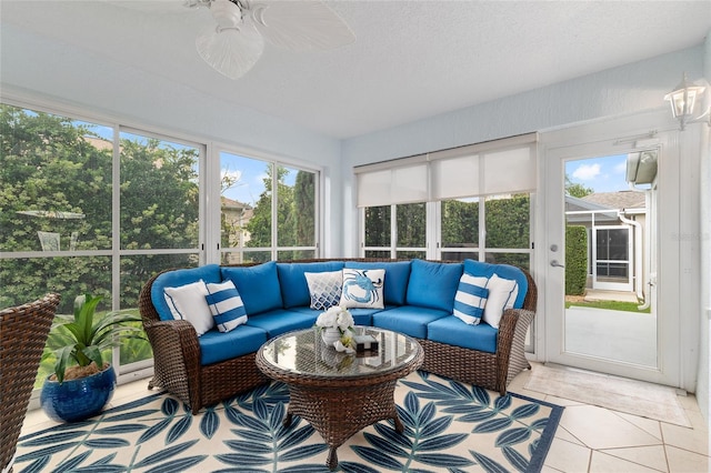 1521 Southport St, The Villages, FL 32162 - sunroom with an outdoor hangout area, healthy amount of natural light, and ceiling fan