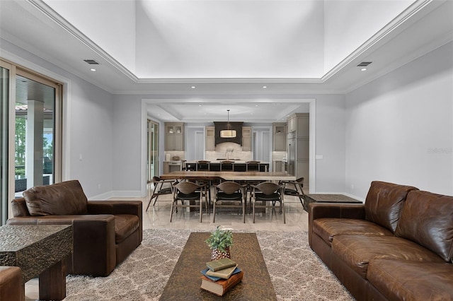 10122 Royal Island Ct, Orlando, FL 32836 - living area featuring a tray ceiling, crown molding, baseboards, and recessed lighting
