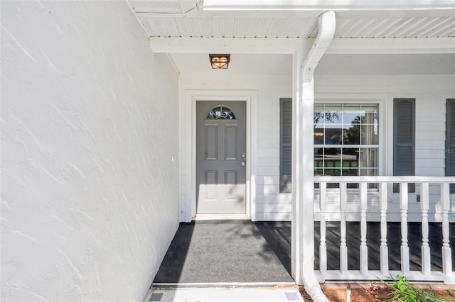 508 Woodview Dr, Tavares, FL 32778 - property entrance with covered porch