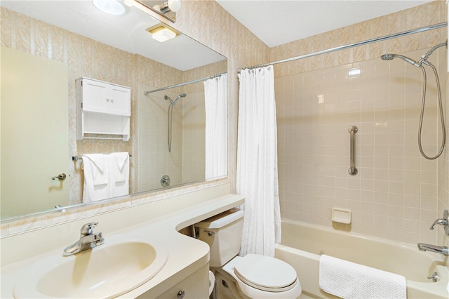 735 Palma Dr, The Villages, FL 32159 - bathroom featuring toilet, shower / bath combination with curtain, and vanity