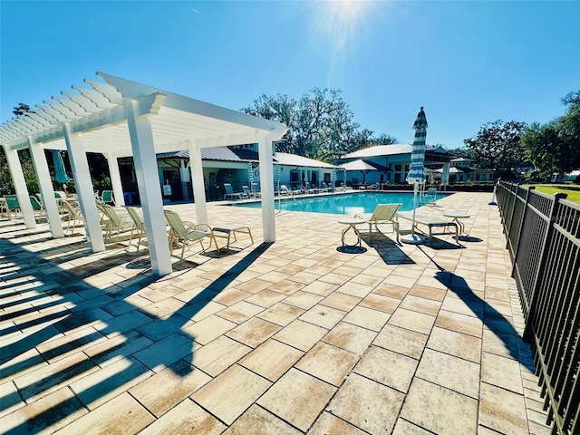 12077 Lakeshore Way, Oxford, FL 34484 - community pool featuring a pergola and a patio area