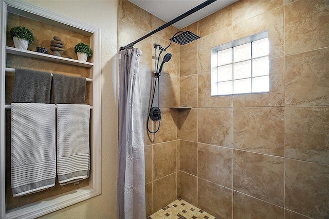 1204 Monterey Dr, Eustis, FL 32726 - bathroom with tiled shower