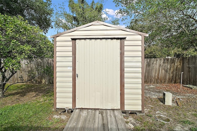 501 Cherry Tree St, Eustis, FL 32726 - view of shed with a fenced backyard