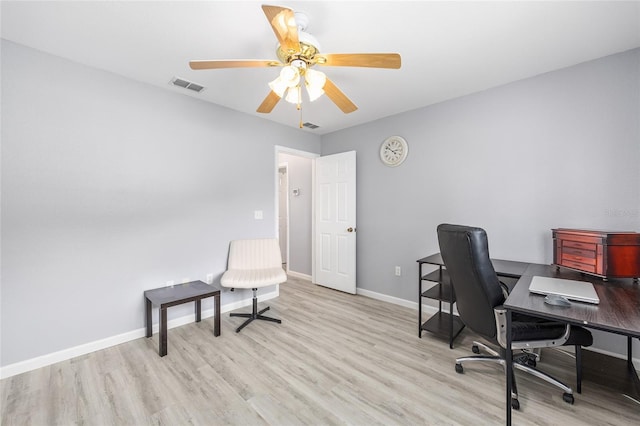 8608 SE 141st Street Rd, Summerfield, FL 34491 - office space with wood finished floors, baseboards, and a ceiling fan