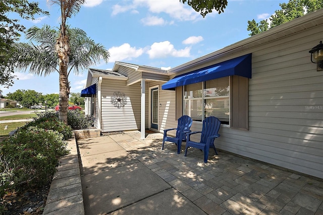2003 Cordero Ct, The Villages, FL 32159 - view of patio / terrace