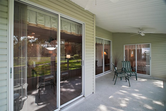 25406 Crestwater Dr, Leesburg, FL 34748 - view of patio / terrace featuring ceiling fan