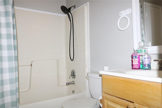 705 Poinsettia Ave, Fruitland Park, FL 34731 - bathroom with vanity, shower / tub combo, and toilet