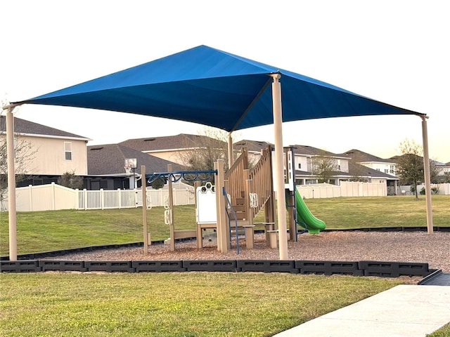 358 Switchgrass Loop, Minneola, FL 34715 - community playground with a residential view