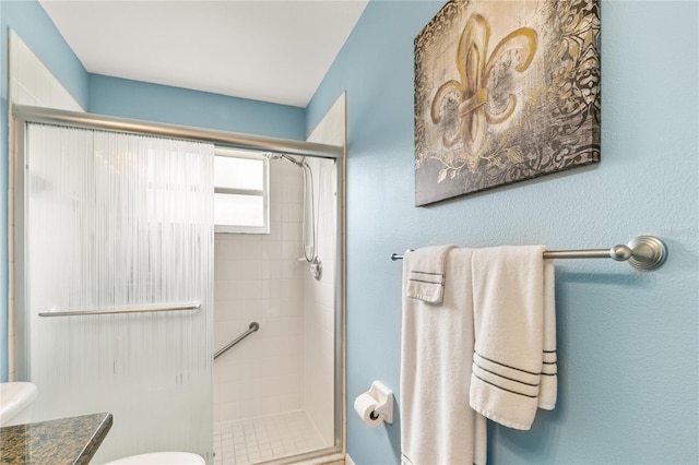 4083 Capland Ave, Clermont, FL 34711 - full bath with toilet and a shower stall