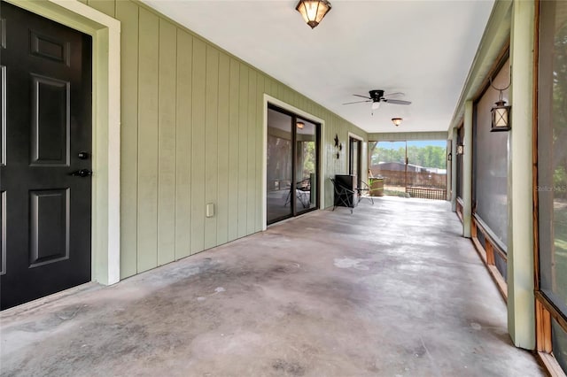 10330 Dwights Rd, Clermont, FL 34714 - unfurnished sunroom featuring ceiling fan