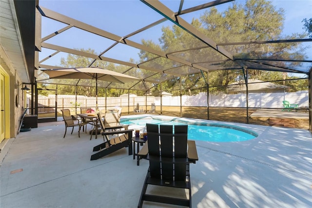40140 Palm St, Lady Lake, FL 32159 - view of swimming pool with a patio, a fenced backyard, and a lanai