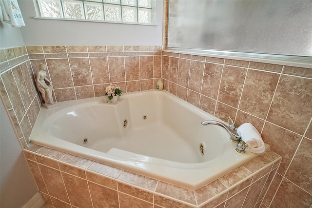 21206 Canoe Pass St, Clermont, FL 34715 - bathroom with a whirlpool tub and healthy amount of natural light