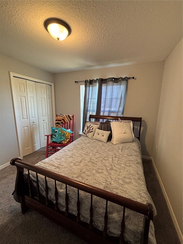 5547 SE 91st Pl, Ocala, FL 34480 - carpeted bedroom with a textured ceiling, baseboards, and a closet