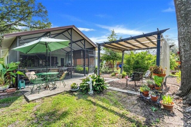 410 E Gulley Ave, Oakland, FL 34760 - view of yard with a pergola and a patio area