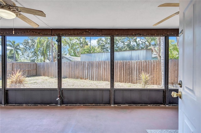 6443 34th Ave N, Saint Petersburg, FL 33710 - unfurnished sunroom with ceiling fan and plenty of natural light