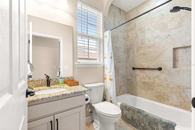 11215 SE 172nd Pl, Summerfield, FL 34491 - full bath with shower / bathtub combination with curtain and vanity