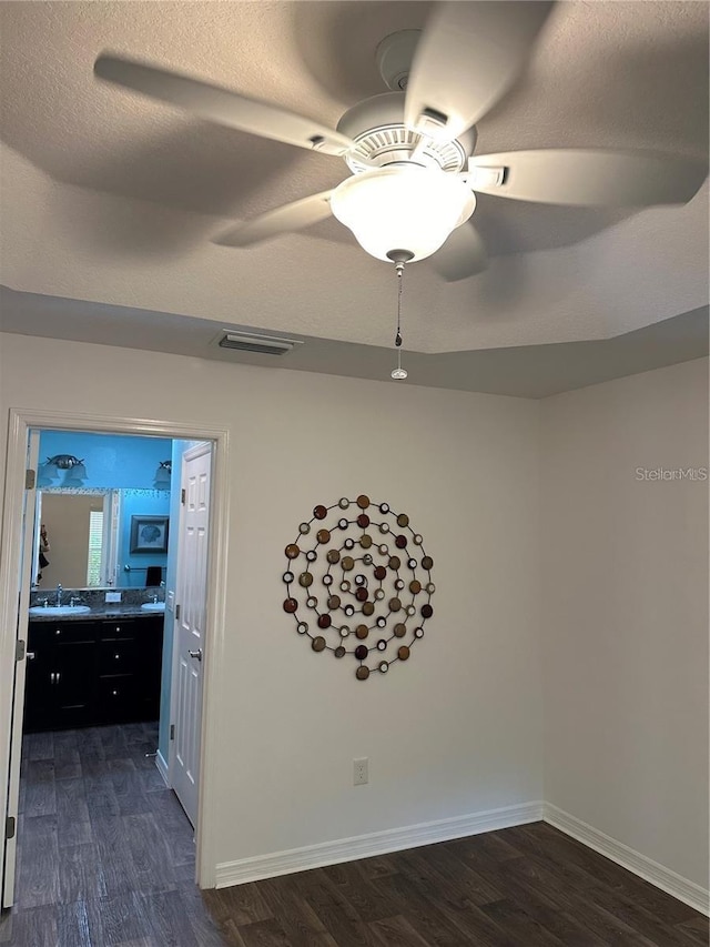 2441 Nellie Rd, The Villages, FL 32163 - photo 8