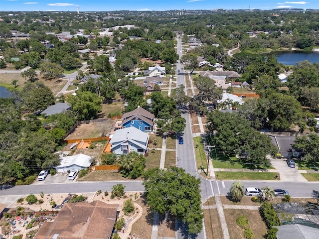 378 W Osceola St, Clermont, FL 34711 - aerial view of residential area featuring a large body of water