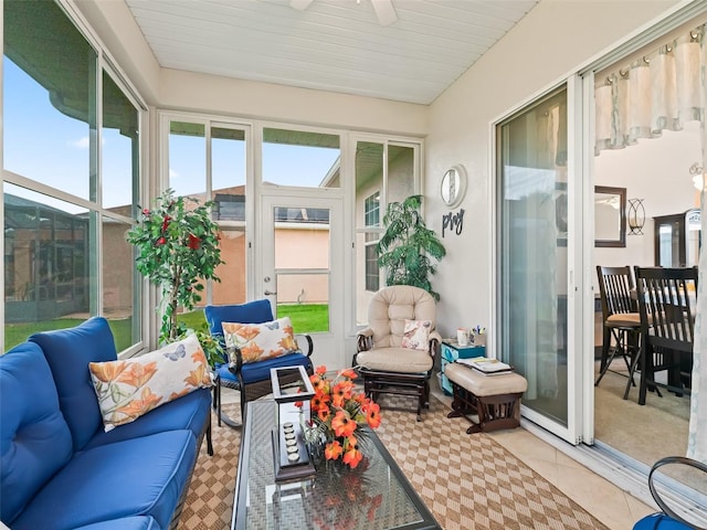 11019 SE 170th Lane Rd, Summerfield, FL 34491 - sunroom with outdoor lounge area and a ceiling fan
