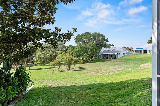 6048 Topsail Rd, Lady Lake, FL 32159 - view of green lawn