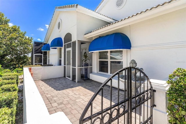 6048 Topsail Rd, Lady Lake, FL 32159 - view of patio / terrace