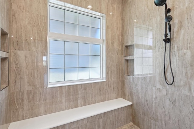 1127 Fiesta Key Cir, Lady Lake, FL 32159 - full bathroom with tiled shower