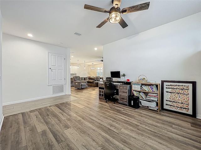 124 Juno Dr, Groveland, FL 34736 - photo 7