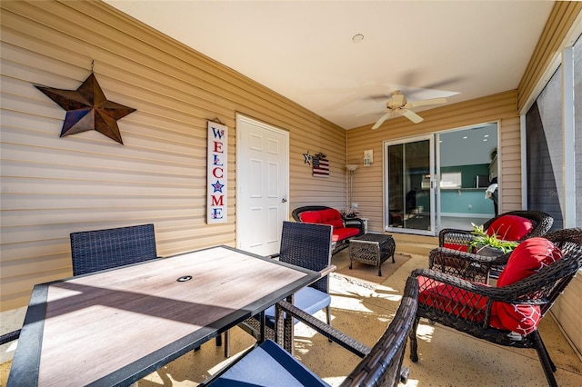 9430 SE 176th Saffold St, The Villages, FL 32162 - sunroom featuring a ceiling fan, outdoor dining area, and an outdoor hangout area