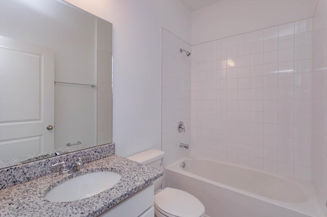 520 Silver Palm Dr, Haines City, FL 33844 - full bathroom with toilet, vanity, and shower / washtub combination