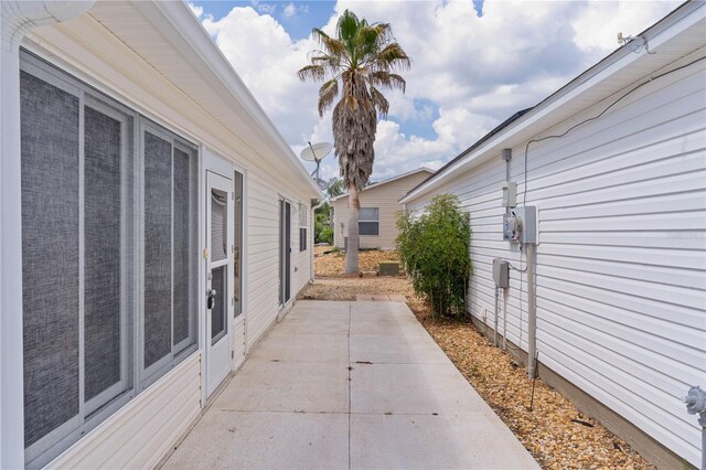 9321 SE 172nd Augusta Ln, The Villages, FL 32162 - view of patio / terrace