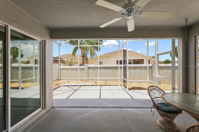 997 Oscar Ln, The Villages, FL 32162 - sunroom / solarium with a ceiling fan