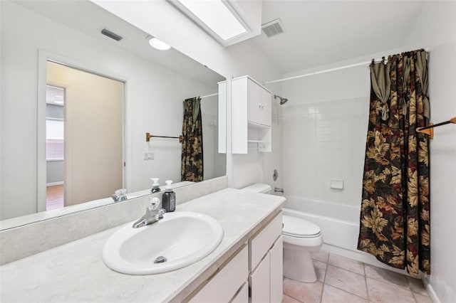 1011 Dundee Cir, Leesburg, FL 34788 - bathroom with toilet, vanity, shower / bathtub combination with curtain, and tile patterned flooring