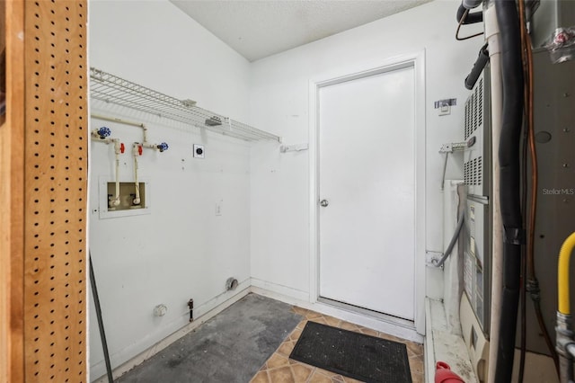 1011 Dundee Cir, Leesburg, FL 34788 - laundry room featuring hookup for a washing machine, hookup for a gas dryer, and electric dryer hookup