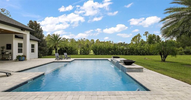 35449 Pinegate Trl, Eustis, FL 32736 - outdoor pool featuring a yard and a patio area
