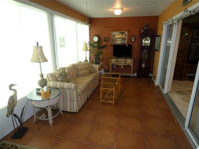 751 Old Oaks Ln, Leesburg, FL 34748 - view of tiled living room