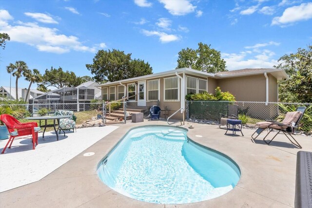 2542 N Regatta Pt, Crystal River, FL 34429 - view of pool with a patio