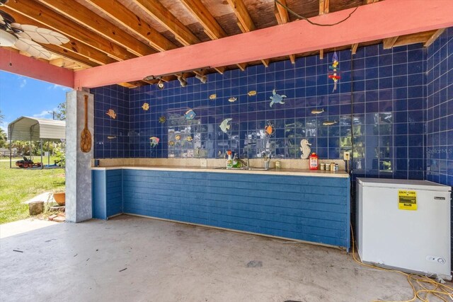 2542 N Regatta Pt, Crystal River, FL 34429 - view of patio / terrace
