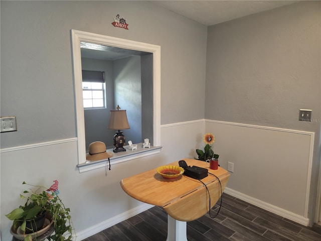 504 SE 35th Ave, Ocala, FL 34471 - dining space with dark wood finished floors and baseboards