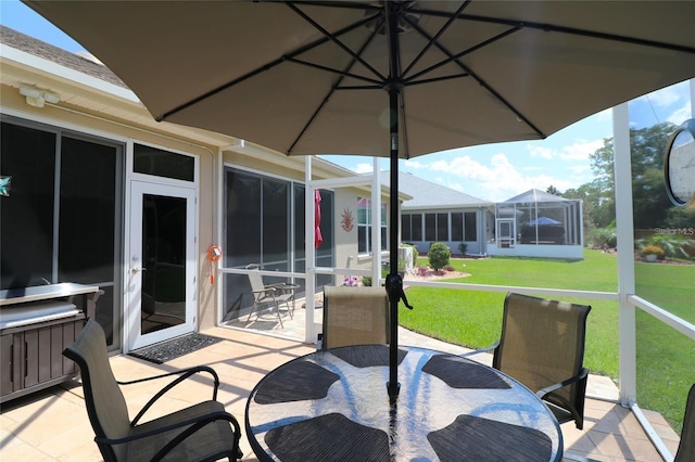 11868 SE 91st Cir, Summerfield, FL 34491 - sunroom / solarium with outdoor dining space