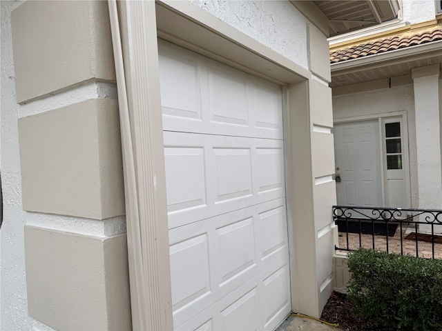 2450 Sweetwater Country Club Dr, Apopka, FL 32712 - view of garage