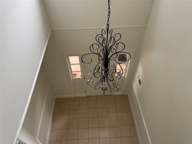 2450 Sweetwater Country Club Dr, Apopka, FL 32712 - detailed view of a chandelier