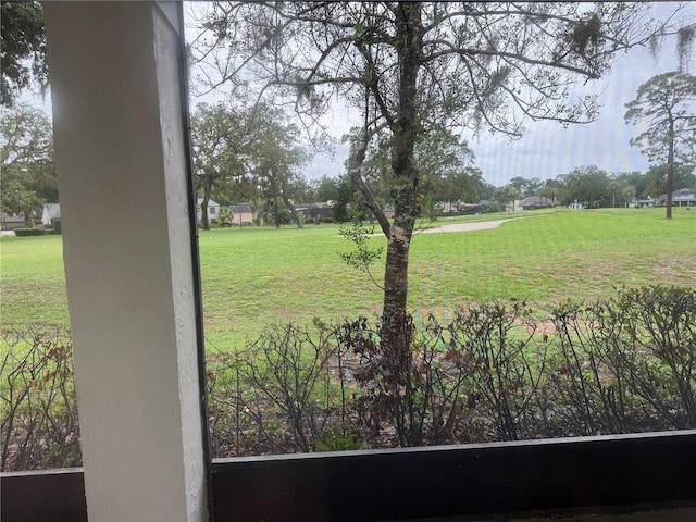 2450 Sweetwater Country Club Dr, Apopka, FL 32712 - view of grassy yard