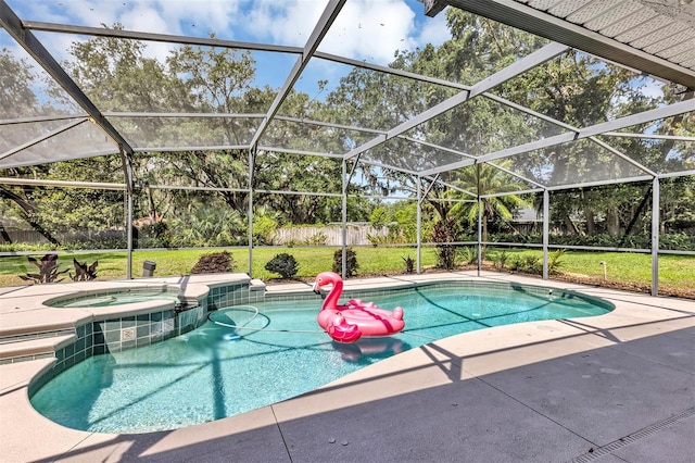 34231 Shadewood Cir, Leesburg, FL 34788 - view of swimming pool featuring a patio area, a lawn, a pool with connected hot tub, and glass enclosure