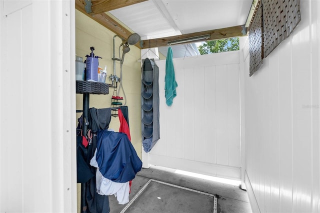 101 Lakeshore Blvd, Saint Cloud, FL 34769 - interior space with a shower