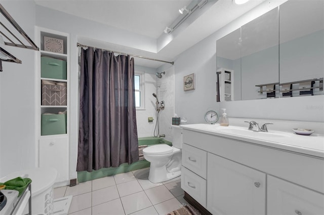 101 Lakeshore Blvd, Saint Cloud, FL 34769 - full bathroom featuring toilet, vanity, shower / bath combination with curtain, and tile patterned floors