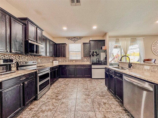 1861 Remembrance Ave, Saint Cloud, FL 34769 - photo 18